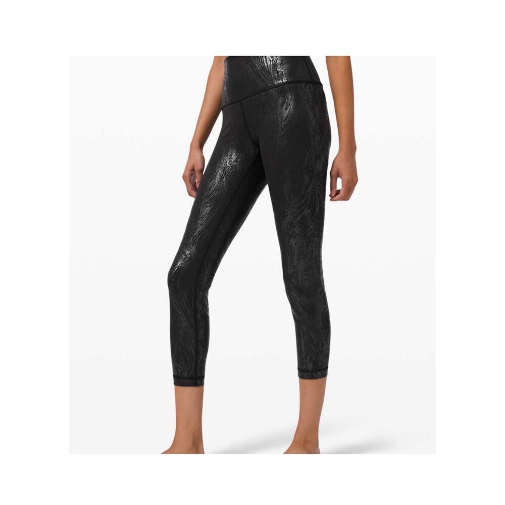 Lululemon Hi-Rise Pant Shine Foil Print Black Feather Metallic Size 6
